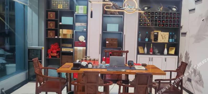 一佳臻品酒店图片