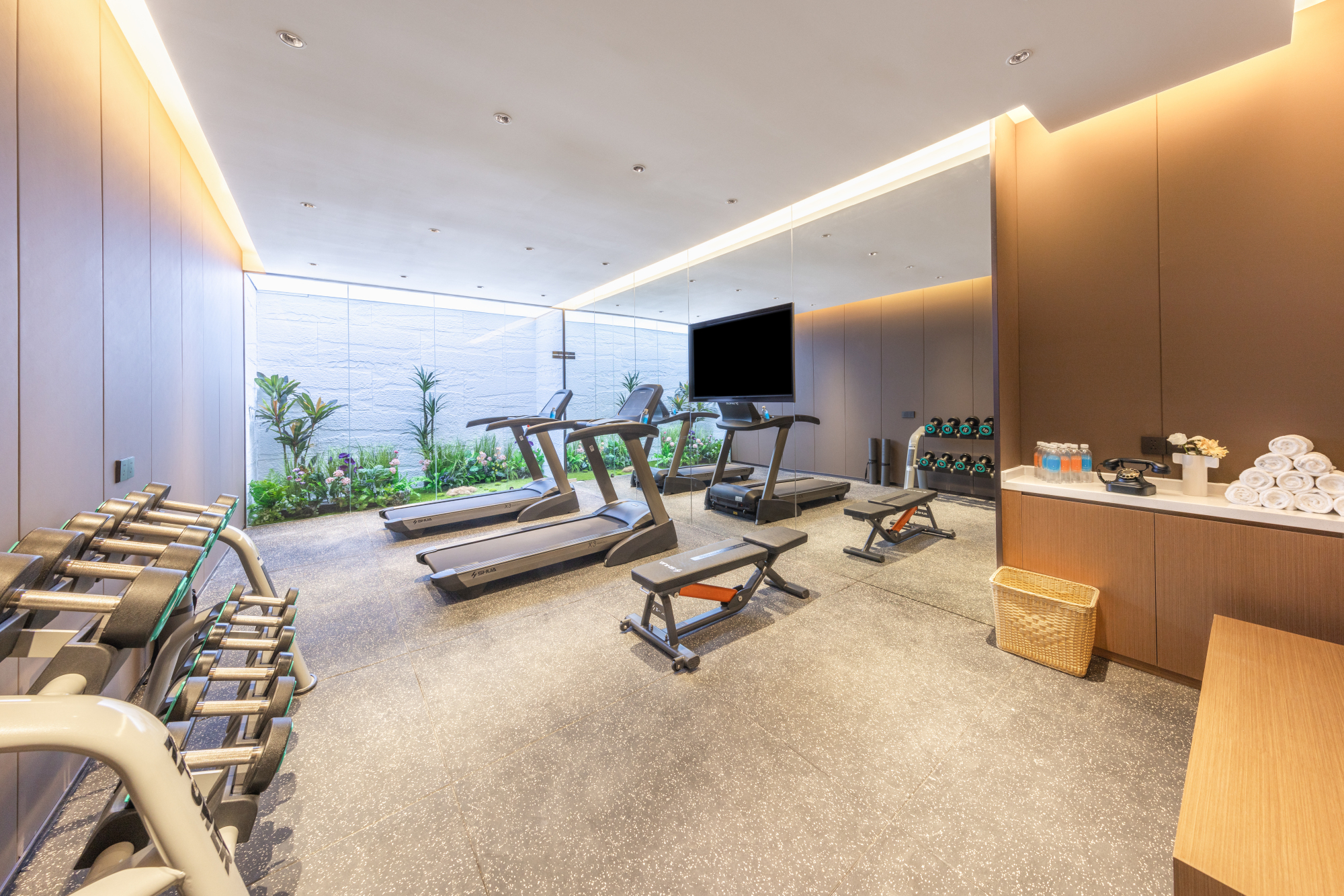 Guangzhou Panyu Chimelong Wanbo centre Atour X HotelOver view