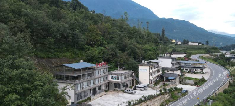 虎跳峡怡程客栈图片