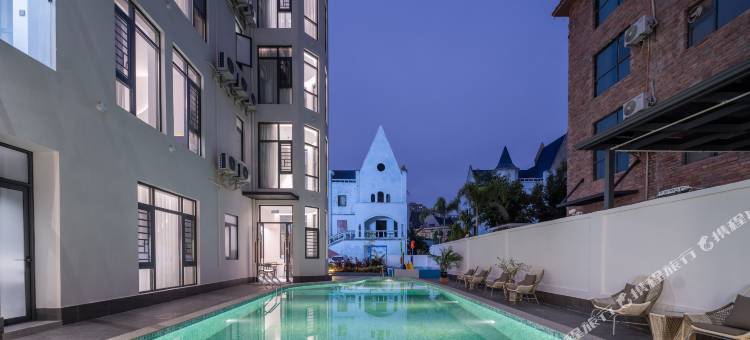 J.H Vacation吉海高端泳池别墅度假酒店(银滩国际客运码头店)图片