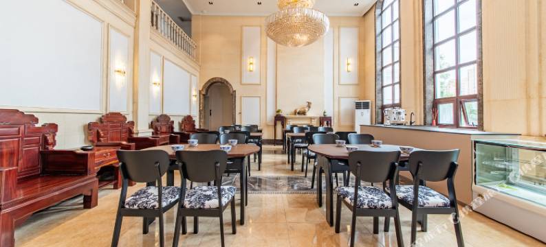 白墨·White Manor | 法式艺术庄园酒店(景德镇北站店)图片