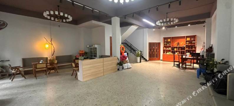 随合山舍民宿(德天瀑布店)图片