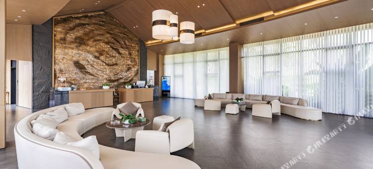 琢舍侏罗秘境酒店图片