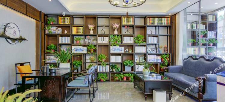 唐桐连锁酒店(淅川店)图片