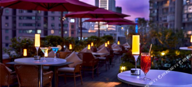 洲至奢选上海静安THE ONE套房酒店图片