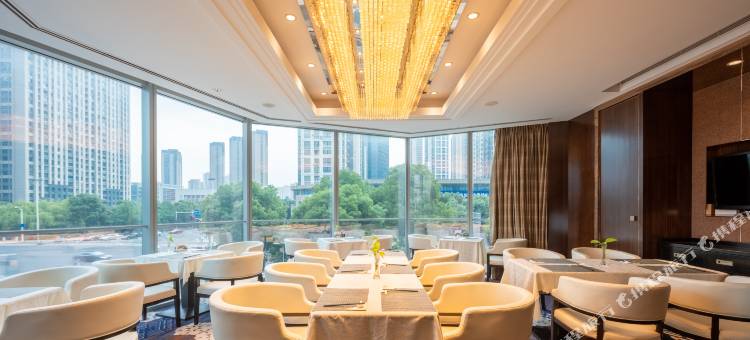 常州万景酒店(环球恐龙城奥体中心店)图片