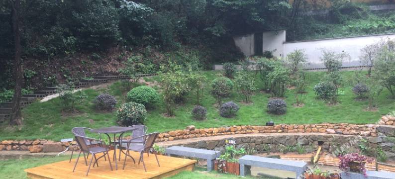 花筑·常品山居民宿(九华山上肉身宝殿店)图片