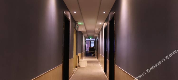 辛天都商务酒店(利辛七彩世界店)图片