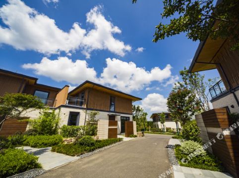 天目湖涵田度假村聆湖湾温泉酒店