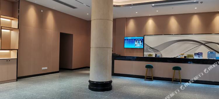 皇豪全智能轻奢酒店(郴州五岭广场店)图片