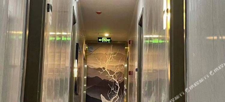 布拖川彝酒店图片