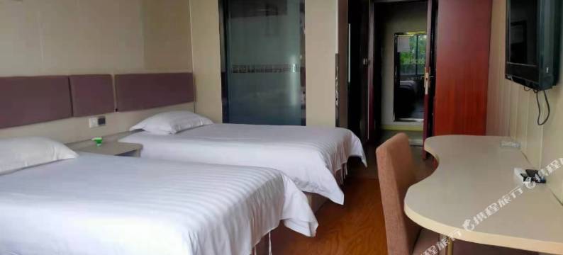 金色豪庭商务宾馆(盐城国际航运中心店)图片