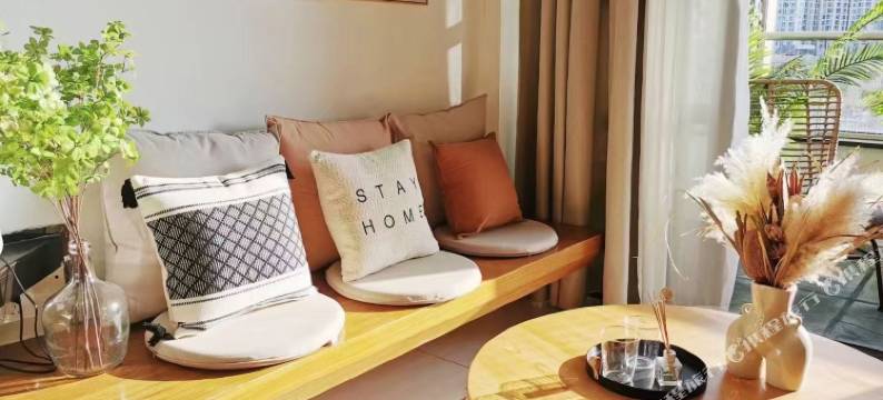 龙腾精品酒店(深圳宝能中心笋岗地铁站店)图片