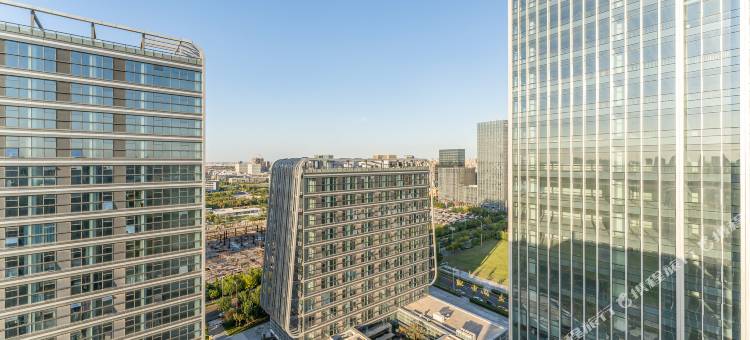 斯维登精品公寓(青岛红岛高新区会展中心店)图片