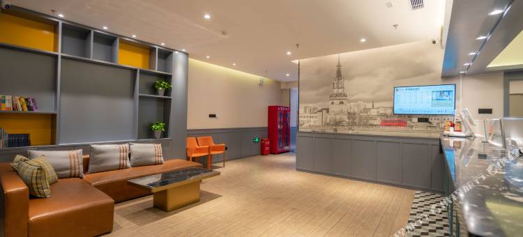 城市精选酒店(阿勒泰望湖商业广场店)图片