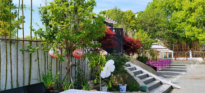 东湖香居客舍(磨山生态旅游风景区店)图片