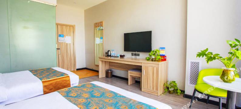 皋兰华茂优品酒店图片