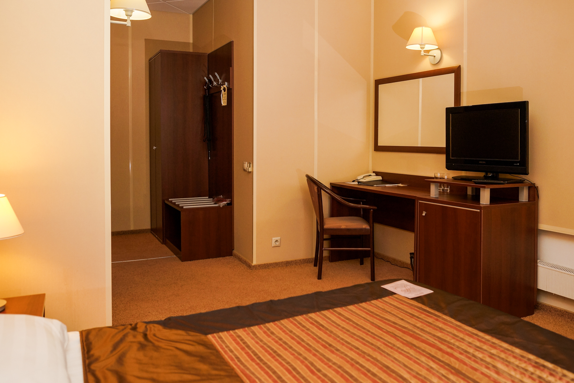 City Hotel Bogemia Over view