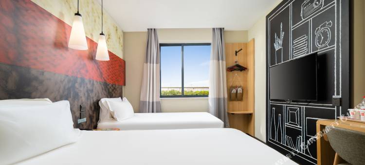 宜必思酒店(海口东站吾悦广场店)图片