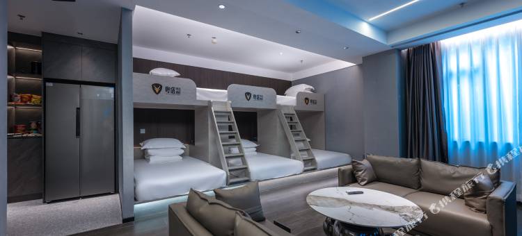 粤塔H电竞酒店(广州白云火车站上步地铁站店)图片