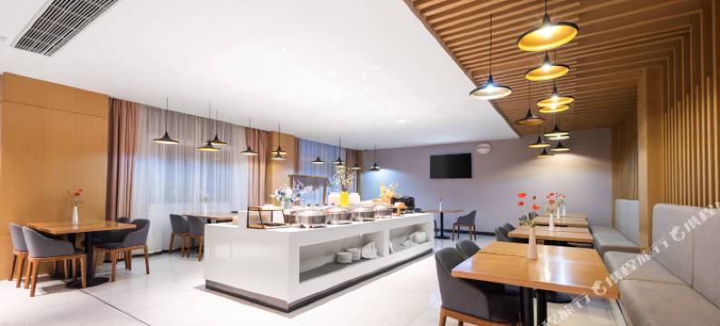 柏曼酒店(潜江高铁站龙虾城店)图片