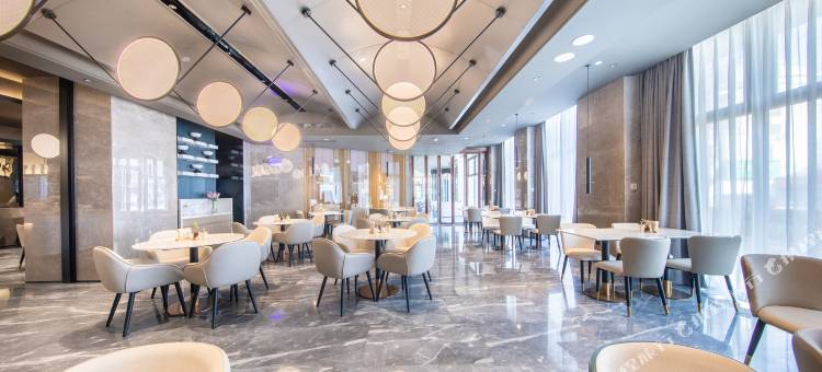 连云港苏宁广场万润街亚朵酒店图片