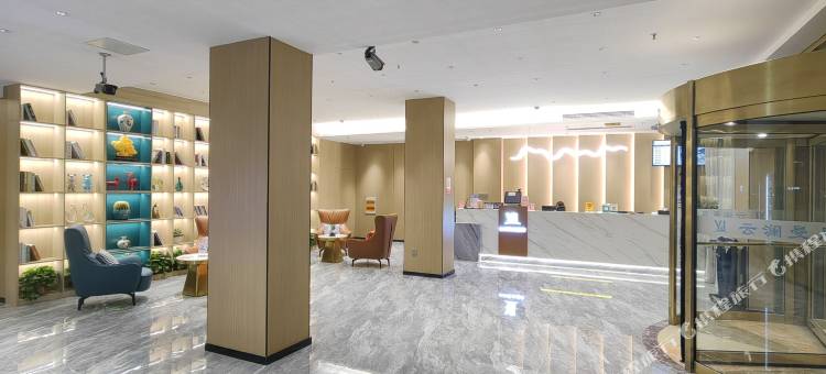 宿迁云澜曼居酒店(宝龙广场汽车总站店)图片