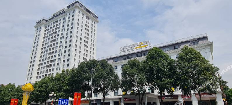 越龙综合住宅(Viet Long Complex Residence)图片