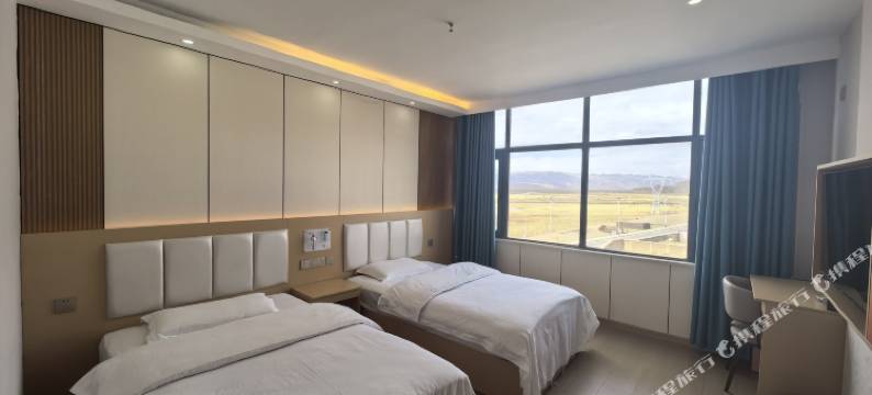 当雄鲁能酒店图片