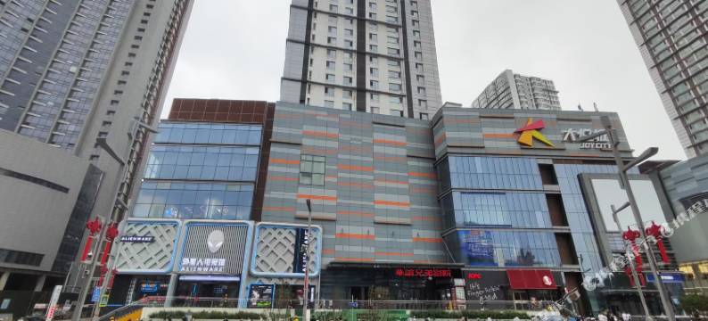 椰宿·YE观影主题公寓(沈阳中街大悦城店)图片