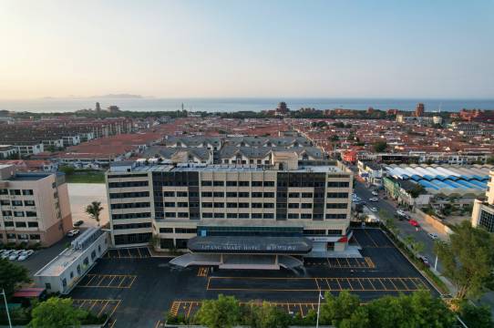 蓬莱丽唐智慧酒店(八仙过海景区店)图片