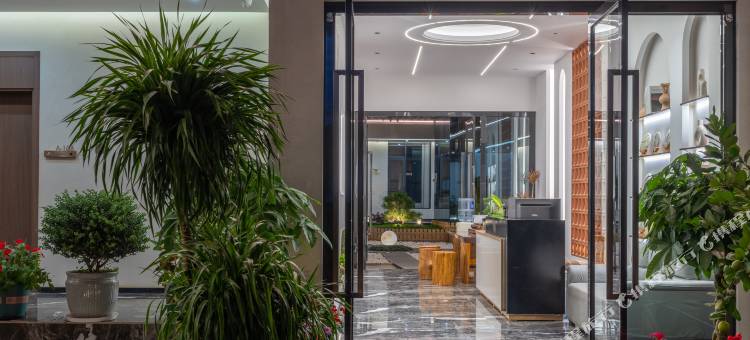 VillaHoliday一墅全屋智能酒店(丽江古城店)图片