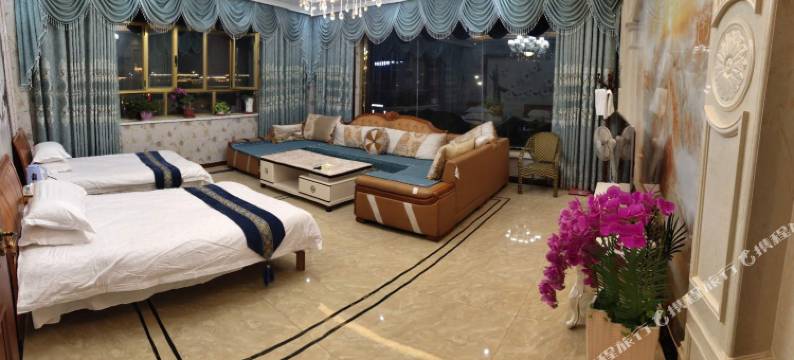 特克斯大伟客栈(特克斯八卦城店)图片