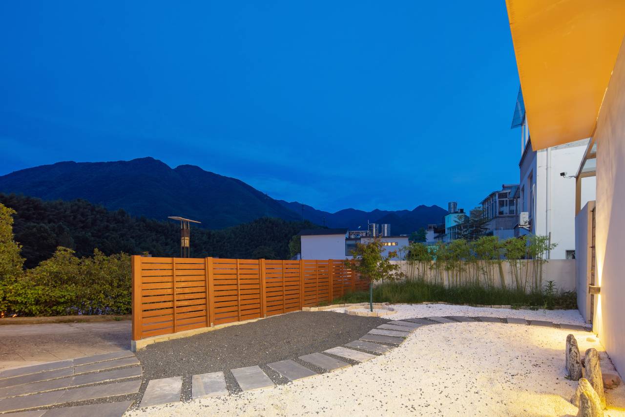 花筑·黄山平安居智能民宿(黄山景区南门店)图片