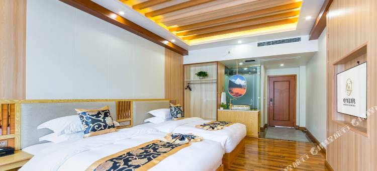 稻城亚丁明宇丽呈别院图片