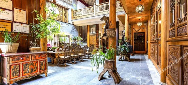 腾冲妥妥·360度空中观景四合院(和顺古镇店)图片