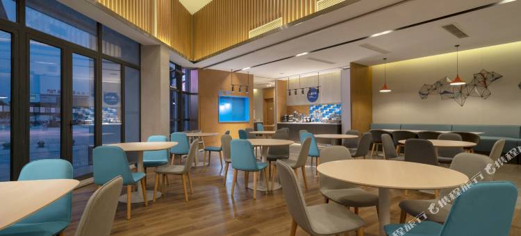 平湖智选假日酒店图片