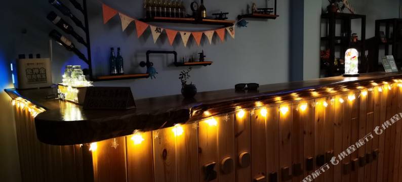 彭州五亿铃铛小王子星空客栈图片