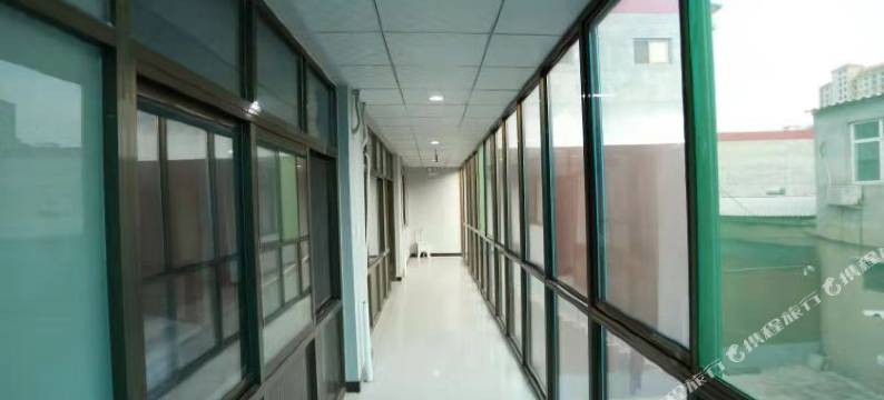 内丘青年旅馆图片