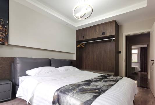 长春树懒民宿(超然街分店)