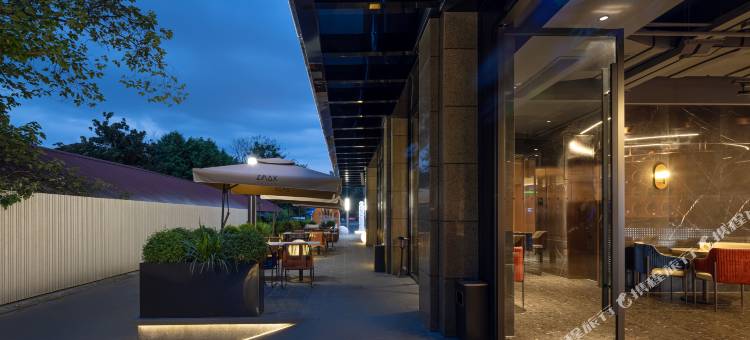 ZMAX满兮酒店(成都万象城万年场地铁站店)图片