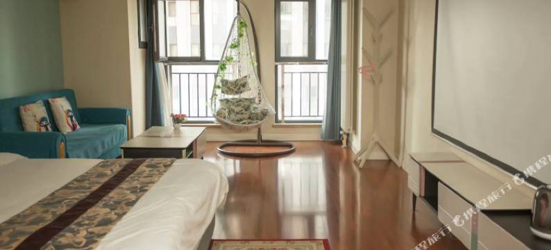 恋家精选酒店(德州万达店)图片