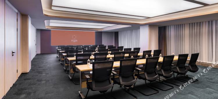 绍兴鉴湖桔子水晶酒店图片