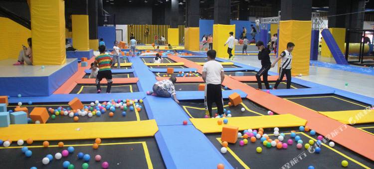 维也纳酒店(五原摩尔城店)图片