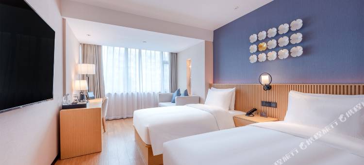 深圳宝安国际会展中心桔子水晶酒店图片