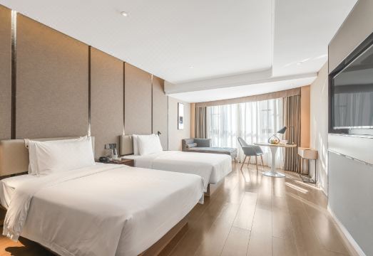 Atour Hotel (Chengdu Chunxi Road Shuncheng Street) Hotel Overview