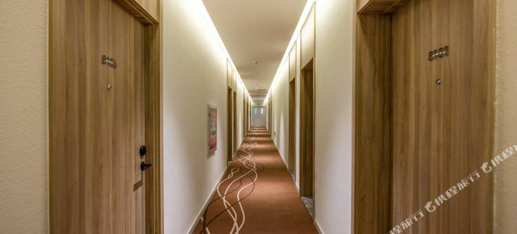 汉庭优佳酒店(兰州正宁路店)图片