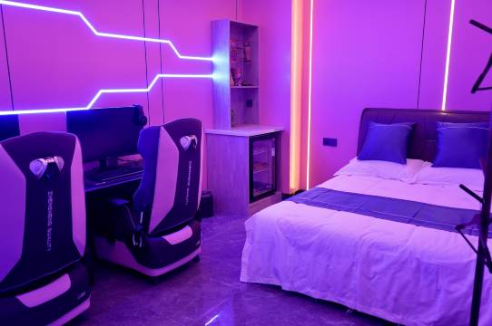 金城电竞民宿(兰州火车站店)