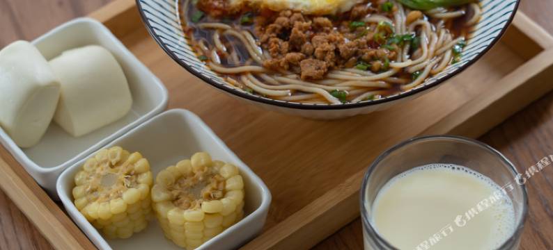 香格里拉归莳plateau resort hotel 美宿(独克宗月光广场店)图片