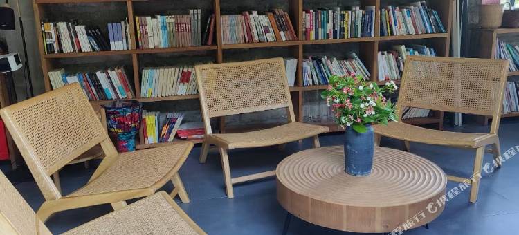 东兴在海边小住茶古小院图片